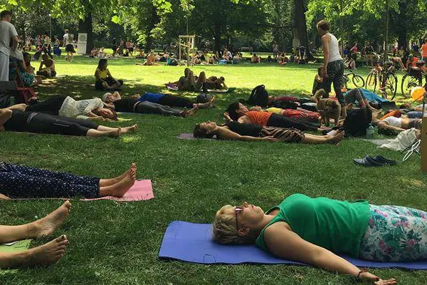 35553407_1685923974788115_7724914430395285504_n